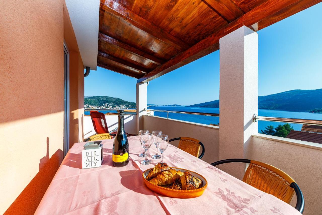 Apartments Iva Marina Room photo